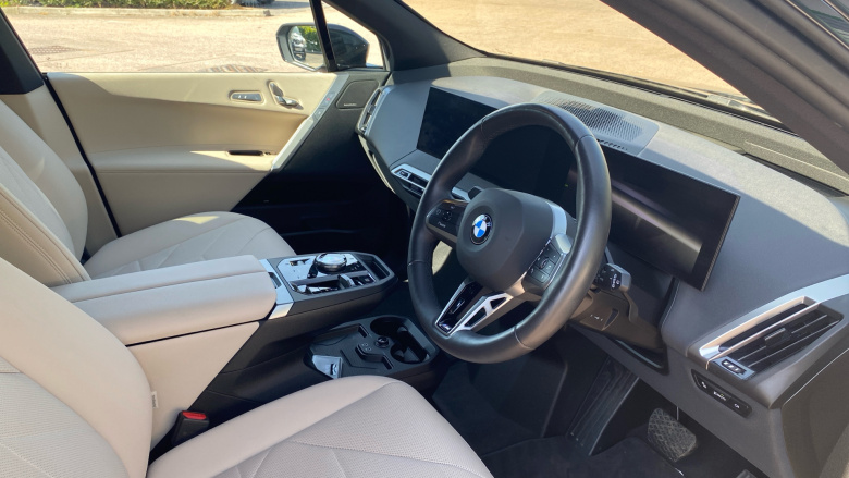 BMW iX 385kW xDrive50 M Sport 111.5kWh 5dr Auto Electric Estate